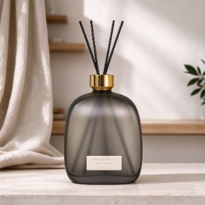 frosted green reed diffuser - product view 2