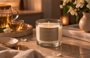 thick glass soy candle - view 1